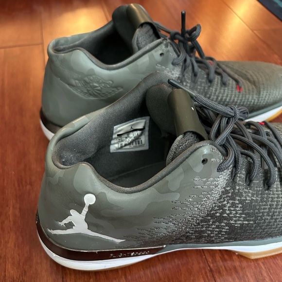 Air Jordan Flight Speed XXXI - Picture 3 of 12